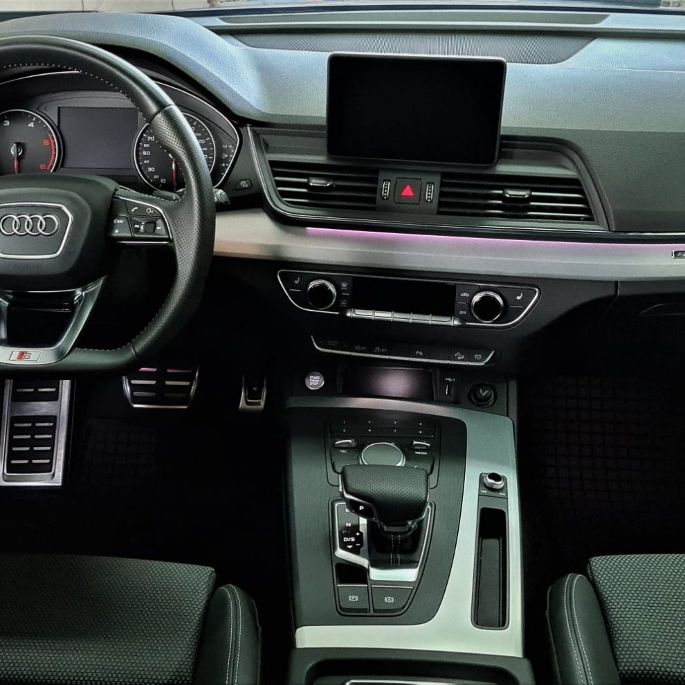 Audi Q5 Daytona Grey