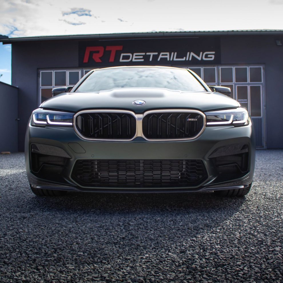 BMW M5 CS
