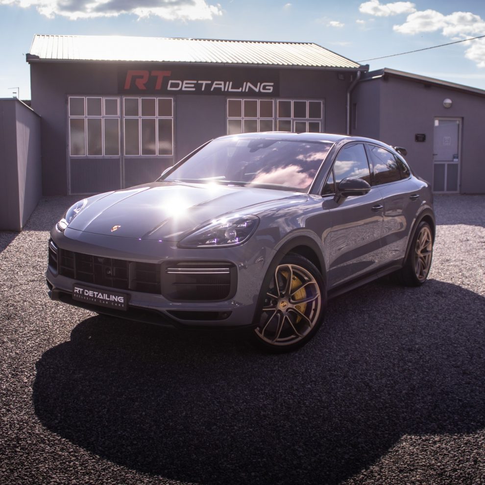 Porsche Cayenne Turbo GT