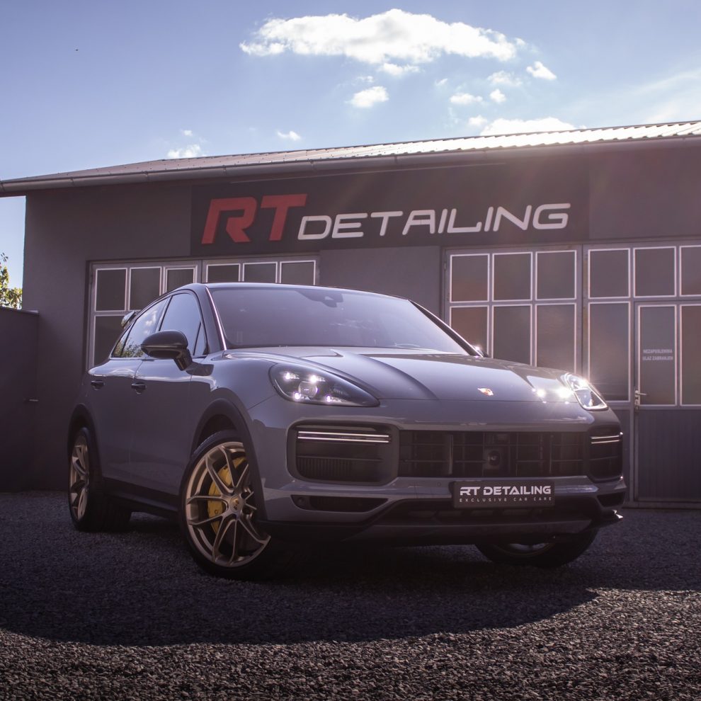 Porsche Cayenne Turbo GT
