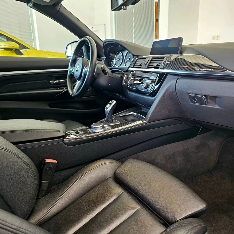 BMW 440i cabrio
