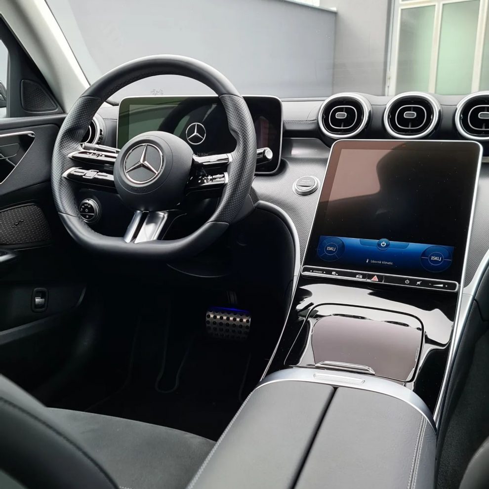 Mercedes C class (W206)