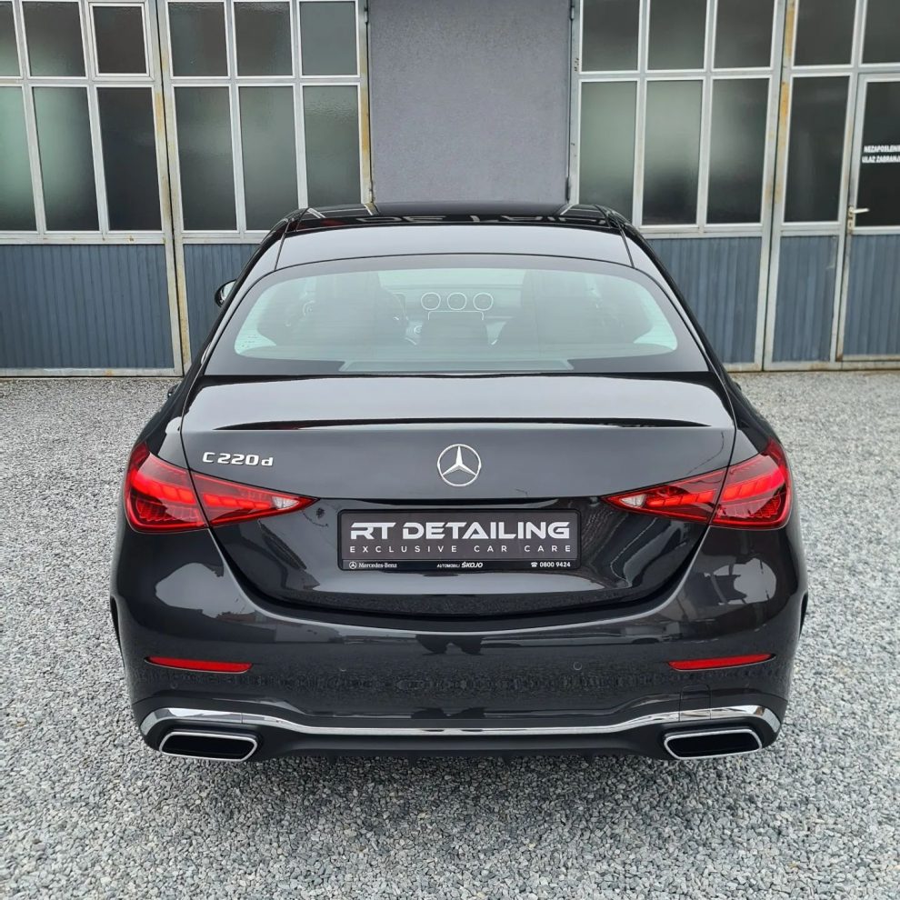 Mercedes C class (W206)