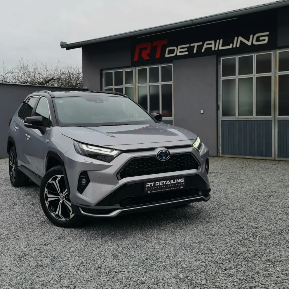 TOYOTA RAV4 Hybrid