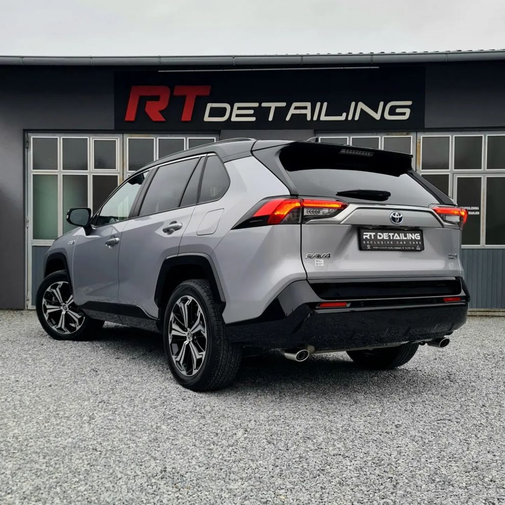 TOYOTA RAV4 Hybrid