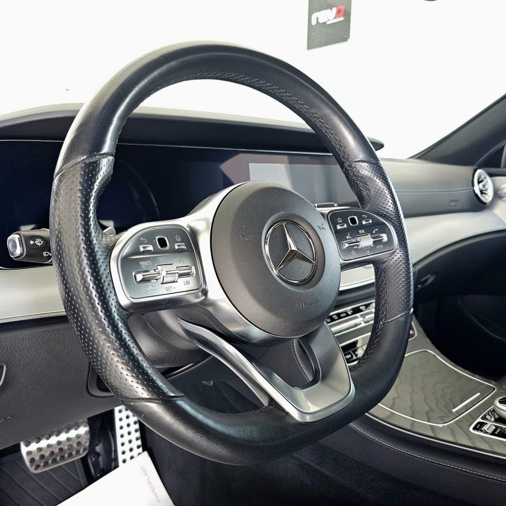 Mercedes-Benz E300d coupe